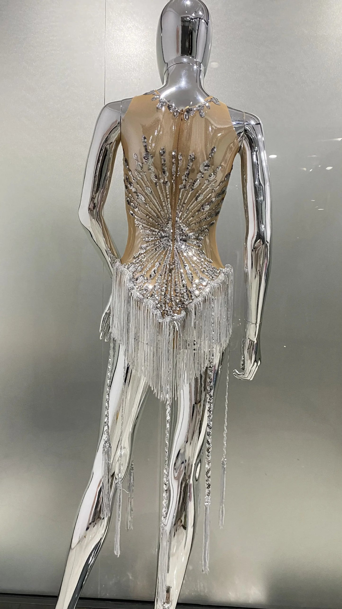 Sliver Sequins Shining Diamonds Long Tassel Sleeveless Mini Dress High Quality Evening Dress Woman Birthday Party Outfit