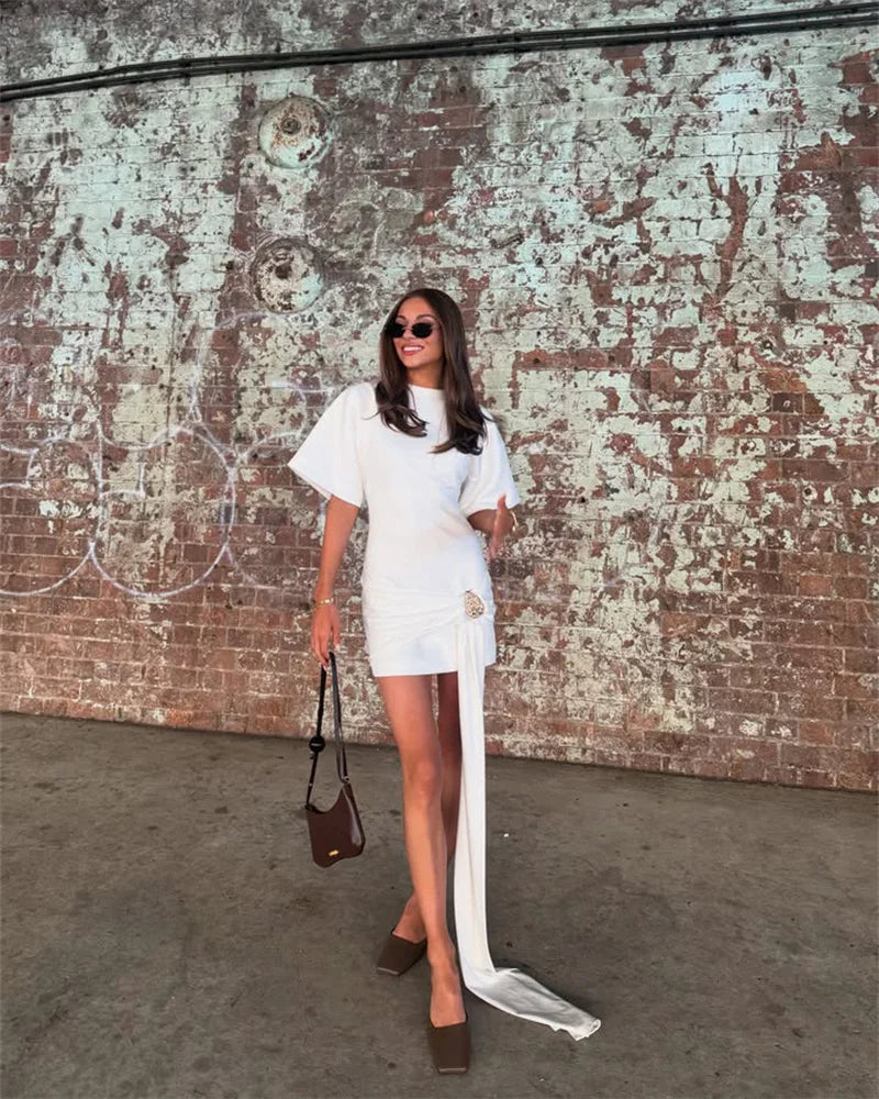 Mozision Fashion Short Sleeve Ruched Sexy Mini Dress Women Elegant Metal Decoration Solid O Neck High Waist Club Dresses New