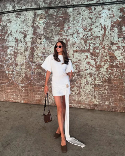 Mozision Fashion Short Sleeve Ruched Sexy Mini Dress Women Elegant Metal Decoration Solid O Neck High Waist Club Dresses New