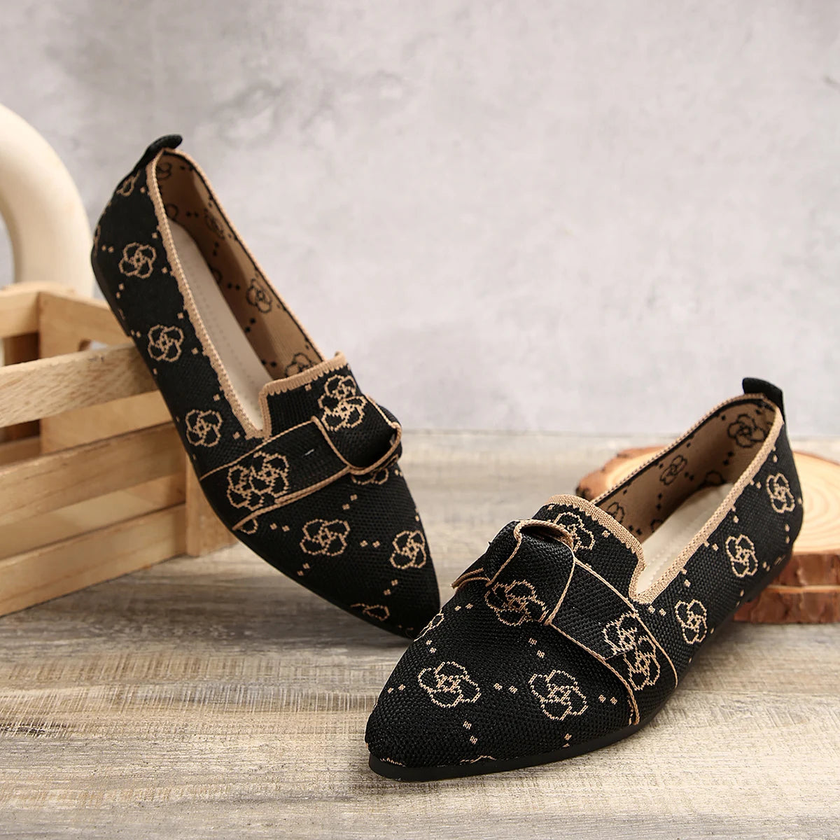 Women Flats Loafers Bowknot Pointed Toe Mesh Casual Shoes Comfort Walkers Ladies Light Lace Up Soft Sole Flats Zapatos De Mujer