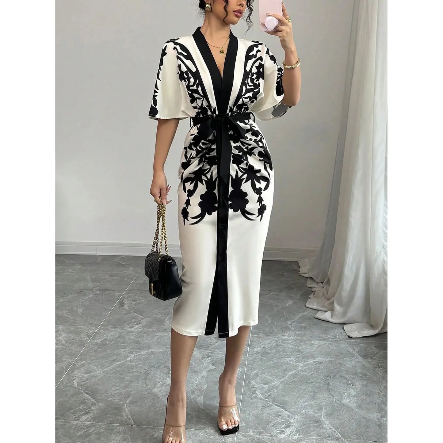 Women's elegant temperament V-neck A-line party dress 2025 new half sleeved printed lace up waist dress black and white CHINA