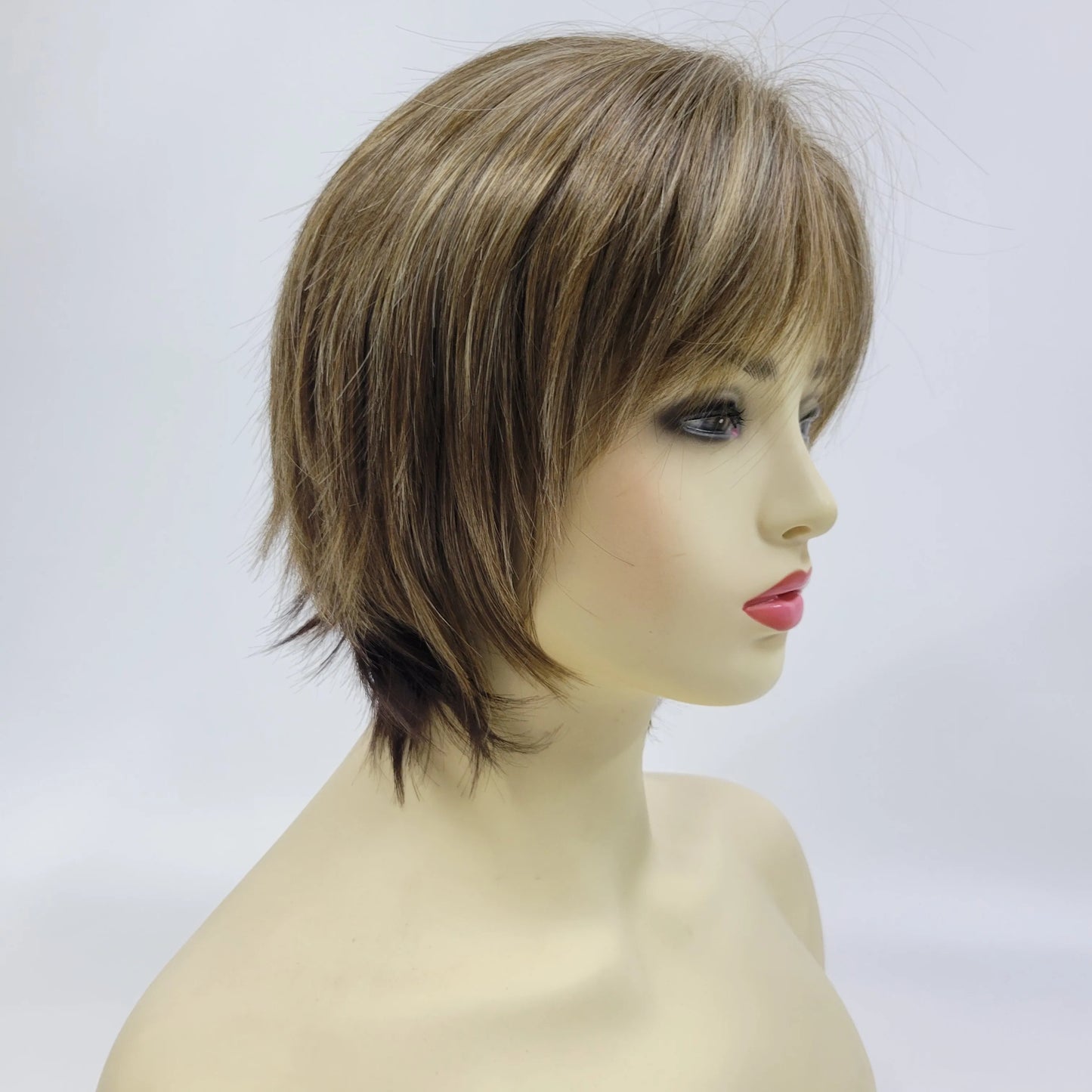 Women's Fashion Bob Hair Short Blonde Bob Wigs with Bangs Black Roots Straight Synthetic Ombre Hair Party Wig for Lady