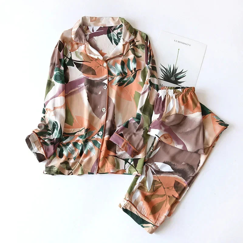 Spring and autumn ladies cute cartoon floral viscose fiber pajamas two-piece long-sleeved home service cotton summer thin shorts 017