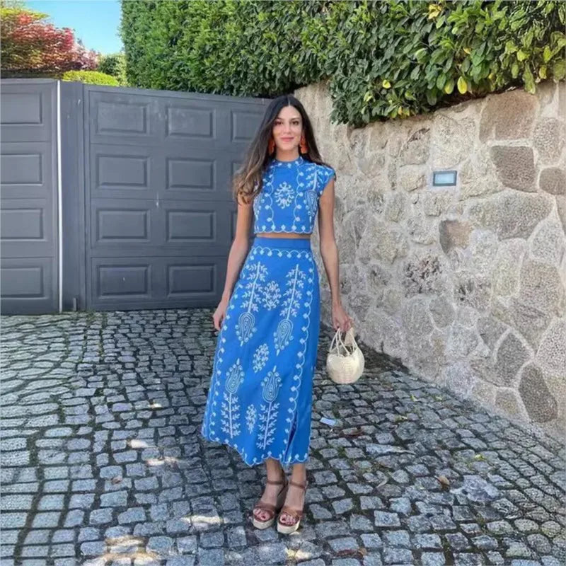 Elegant Women's Retro Printed Sleeveless Half High Neck Short Top With Vacation Style Two-piece Vestidos For Spring/summer 2024