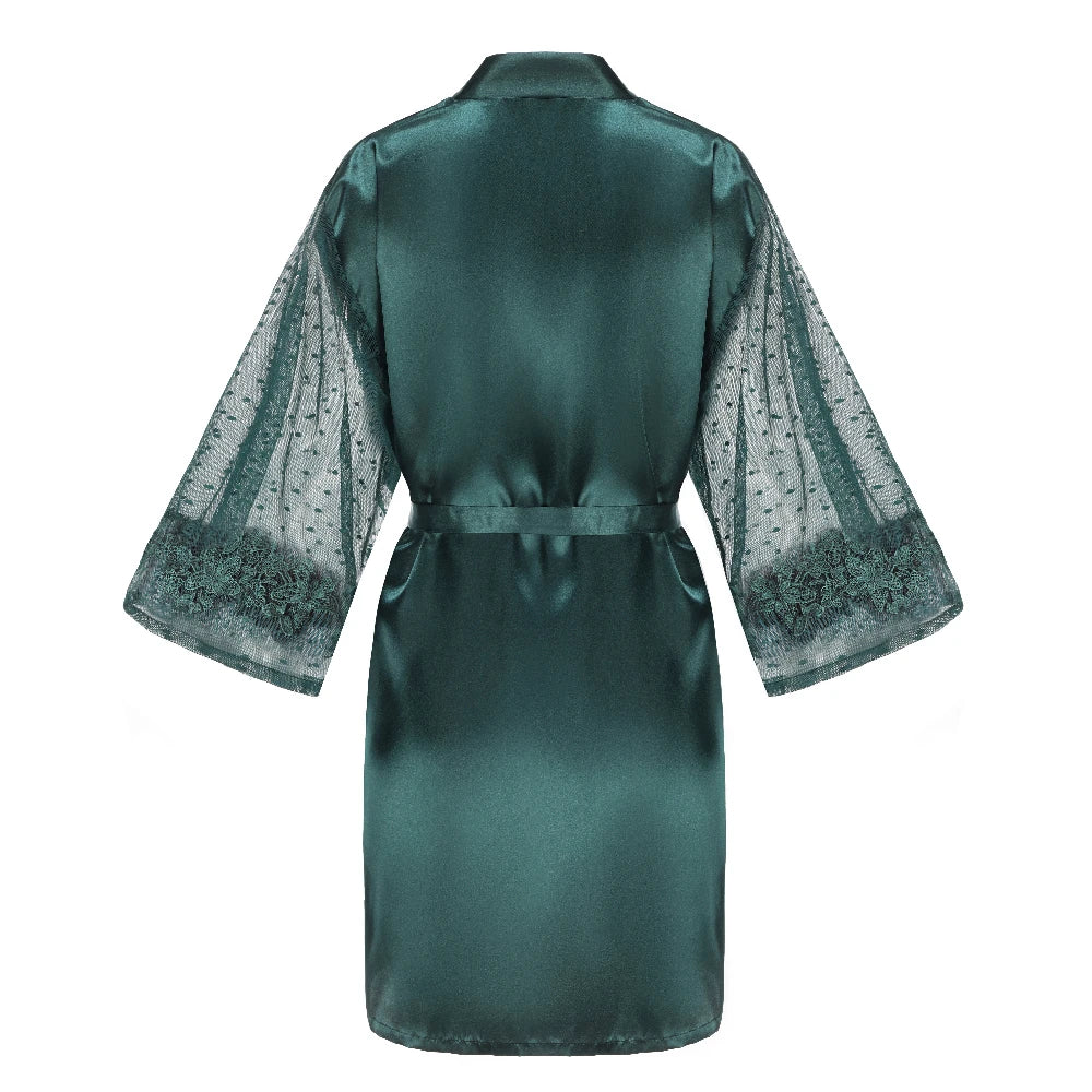 Green Bridesmaid Wedding Party Team Bride Robe With Gold Letters Lace Mesh Sleeve Kimono Satin Pajamas Mother Bathrobe Without writing 1