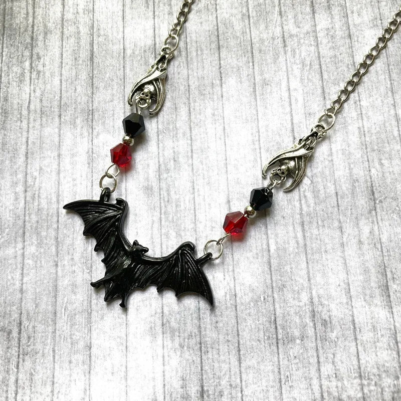 Punk Crystal Bead Chain Gothic Necklace for Woman Animal Horror Black Bat Punk Jewelry Gift Witch Choker Halloween Gift