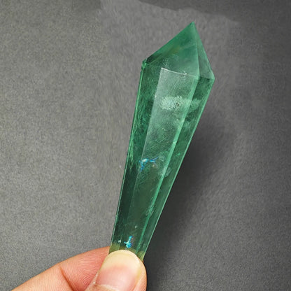 Natural Red Glue Flower Wand White Crystal Tower Home Decoration Rock Quartz Wand Single Point Polished Obelisk Healing Gift Green fluorite hieght 5-7cm 1pc