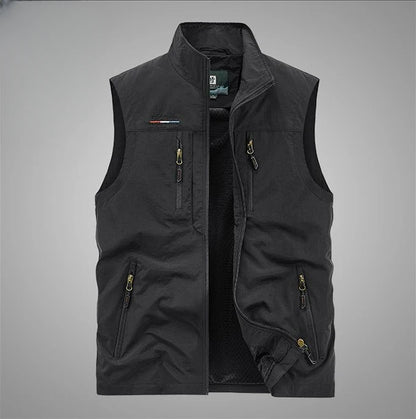 Men's Summer vest 2024 Thin Style Multi Pocket Waterproof Durable Large Size Casual Outdoor Travel Vest Men's Sleeveless Jacket
