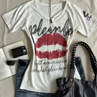 American Retro Sweetheart Red Lips Letter Print Slim Short-sleeved T-shirt Women Summer Fashion Street Hot Sexy Casual Top