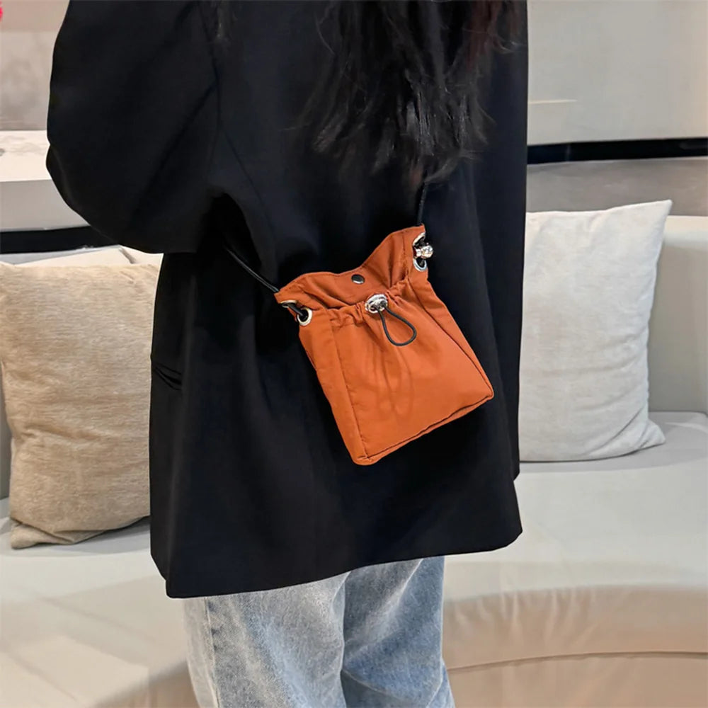 Nylon Crossbody Bag Soft Mini Phone Wallet Multifunctional Square Shoulder Bag Crossbody Purse Canvas Purse Messenger Bag