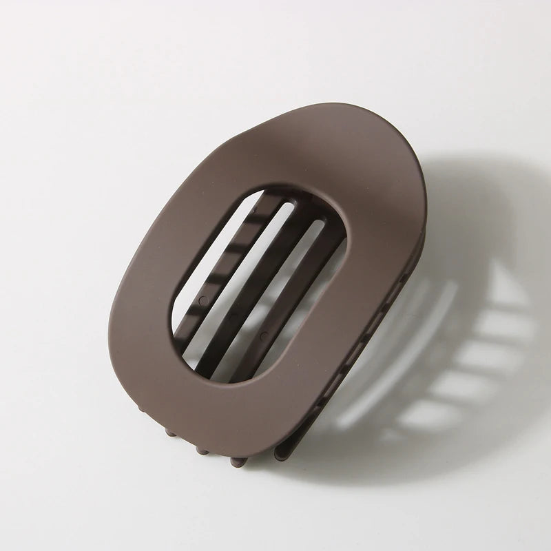 Fashion Oval Flat Hair Clips for Women New Design Leopard Large Flat Round Claw Clip French Concord Hair Clips Hair Accessories 131N-1PCS SK