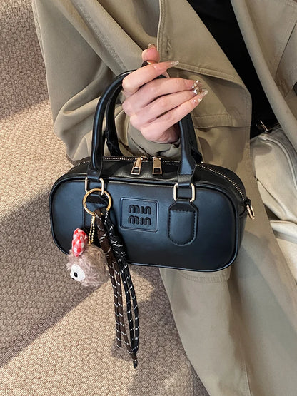 Luxury high-end designer portable bowling bag female 2025 new autumn and winter fashion all-match messenger bag small square bag