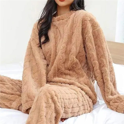 Soft Coral Velvet Jacquard Warm Pajama Set for Women Cozy Loungewear Outerwear for Winter Christmas Back to School Gift ﻿ Coffee 50-77.5kg