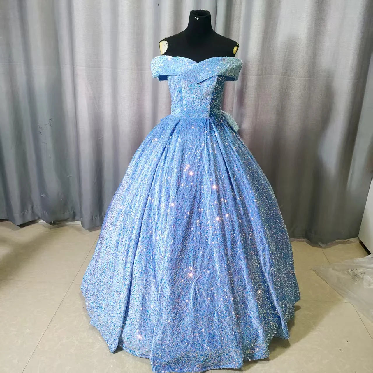 Y&M Novias Custom Plus Size Luxury Sequins Bow Off Shoulder Dark Red Quinceanera Dresses 15 Ball Gown For Party Vestido De Noiva Badiee Stylez