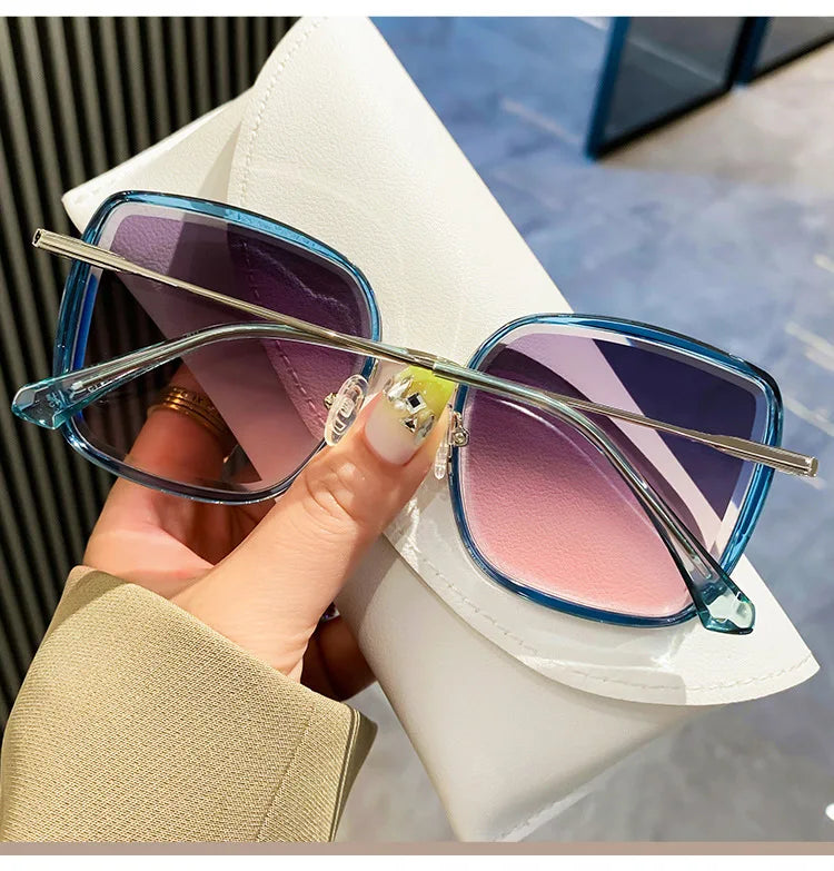 Fashion Square Sunglasses Women New Retro Decoration Glasses Men Leopard Blue Sun Glasses Gradient Shades UV400 Eyewear