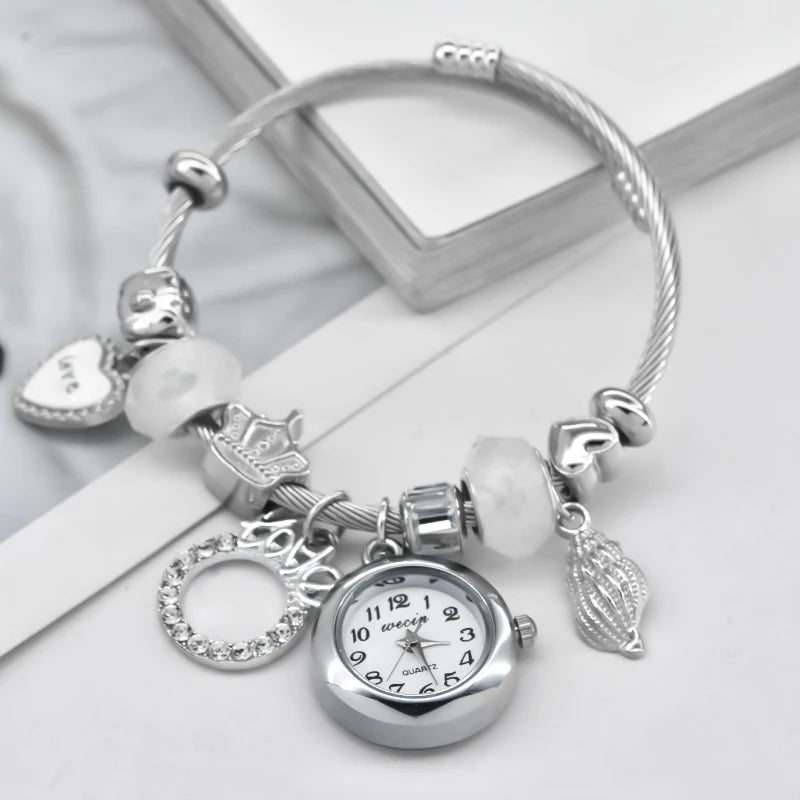 Fashion Women's Bracelet Watch Love with stylish decor refined round quartz watch silvery casual elegance Silvery-2