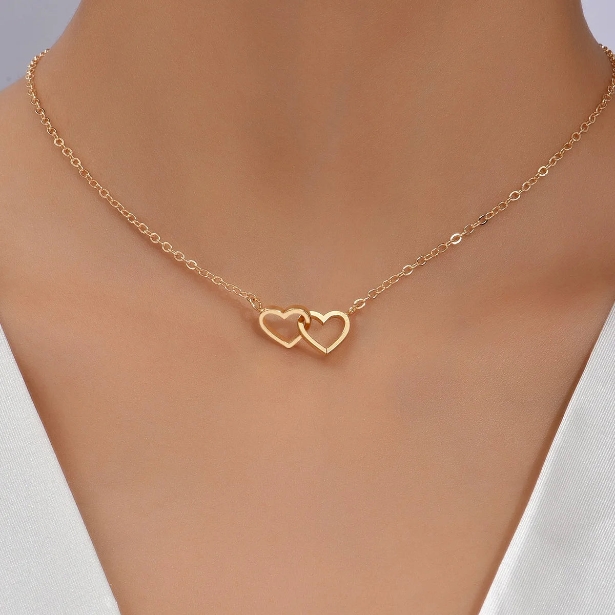 Tiny Cute Double Hollow Heart Chain Necklace Women Fashion Love Necklace Valentine's Day Jewelry for Women Badiee Stylez