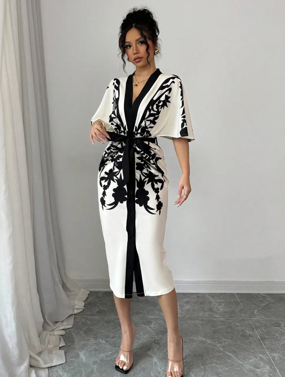 Women's elegant temperament V-neck A-line party dress 2025 new half sleeved printed lace up waist dress