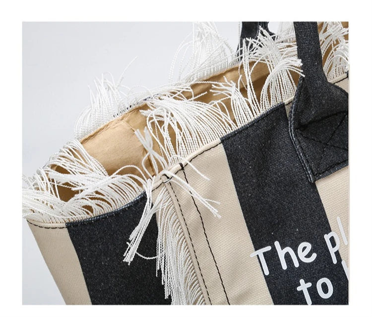 European and American Letters Tassel Canvas Bag Arge Capacity Handbags Travel Women Beach Tote Bag Fashion Casual Shopping Bags