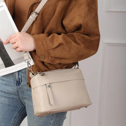 Head Layer Cowhide Leather Women's Shoulder Crossbody Bag Large Capacity Multi Compartment Handbag Casual Practical Armpit Bag Apricot 24X10X17CM