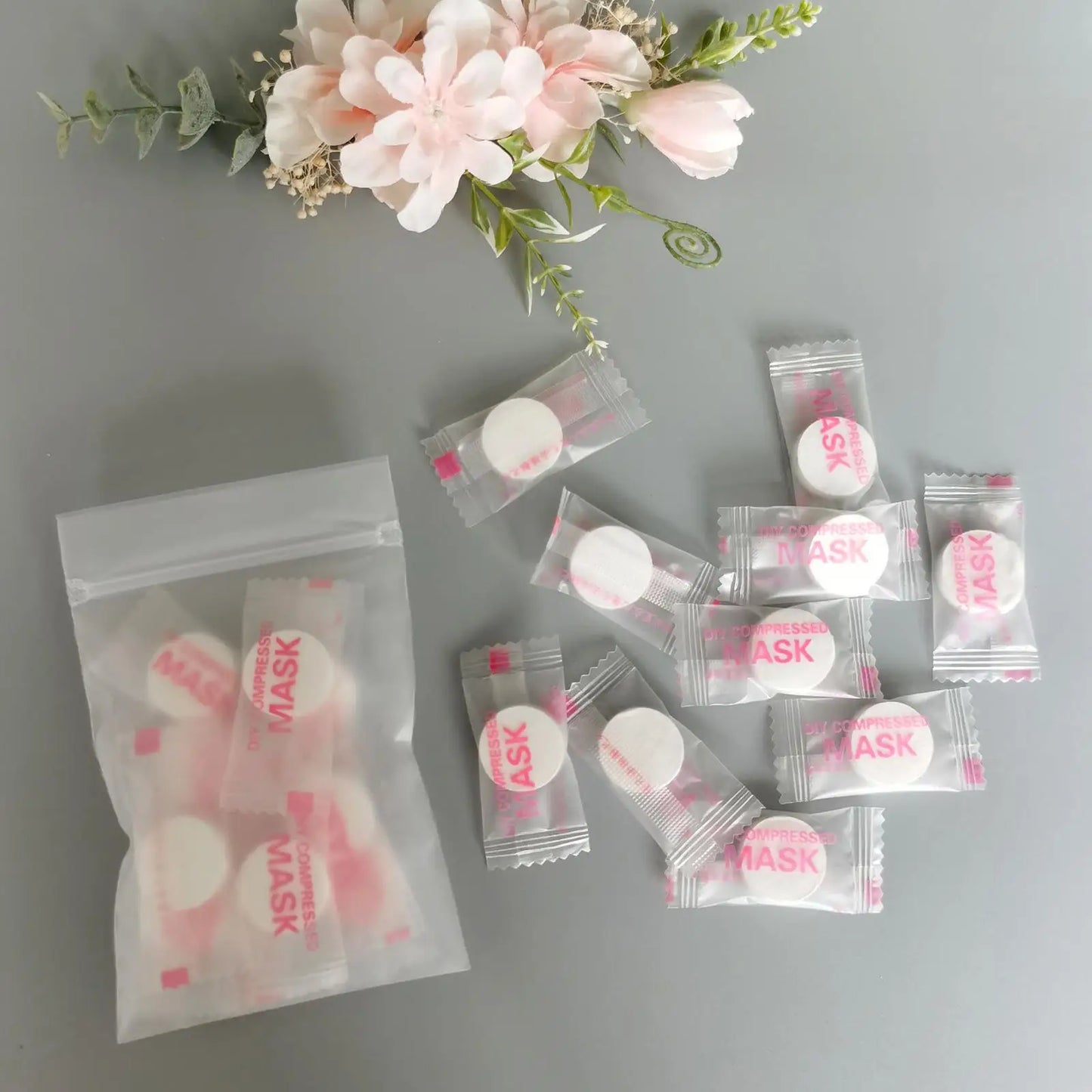 NEW High-end 30/50PCS Disposable Compressed Facial Mask Portable Non-woven Face Mask Facial Towel Coin Cotton Wrapped Tissues