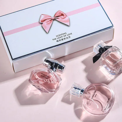 90ML(30mlx3PCS) Eau De Parfum Gift Box Feminino Spray Fresh Light Scent Floral Fruity Chypre Notes LongLasting Women Perfume Set Badiee Stylez