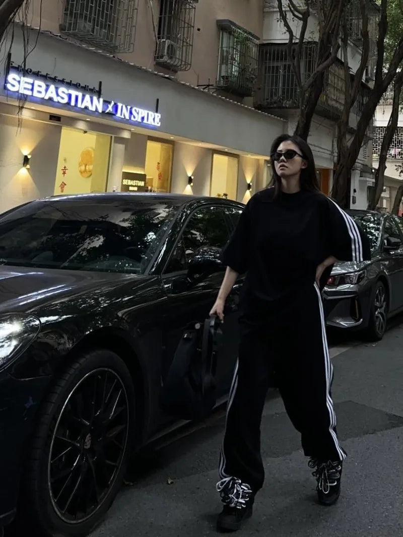 American Street-bombing Leisure Sportswear Suit Female Summer Student Loose Versatile Short-sleeved Trousers Two-piece Suit Tide