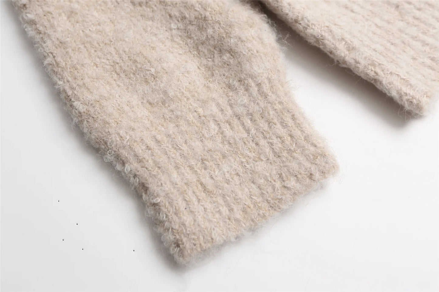 2025 Autumn and winter men's and women's American retro fun cute cat jacquard knitted sweater loose and lazy couple's top Badiee Stylez