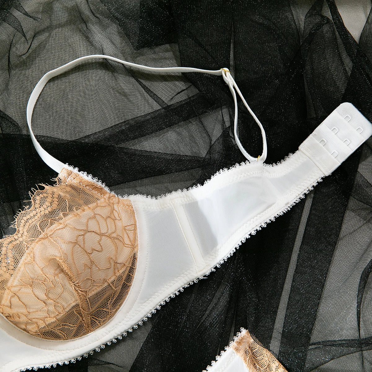 French Satin Lace Bra And Thong Set Sexy Ultrathint Lace Patchwork Lingerie Two Picec Sets Fancy Erotic Intimate Underwear Suit