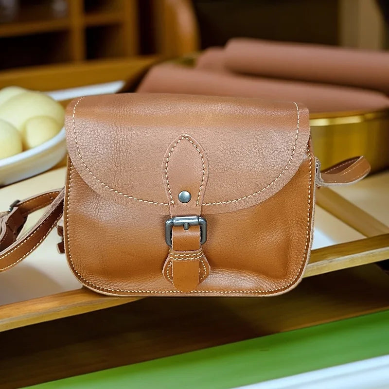 Vintage Shoulder Bag Women Genuine Cowhide Leather Wallets Purse Retro Pouch Simple Style Solid Small Bags Brown