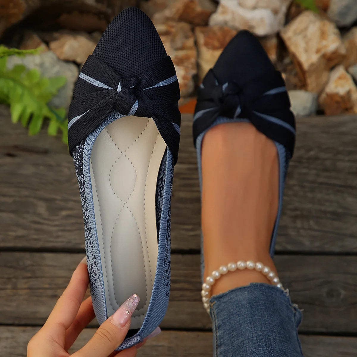 2025 Spring Autumn Pointed Bow Flat Shoes Women's Fashion Lightweight Comfortable Casual Shoes Large Size Women Loafers royal blu