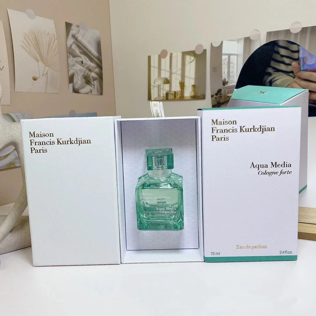 70ml High Quality Brand Lasting Fragrance Eau De Parfum Women Perfume Floral Scent Pheromone Men Cologne Balminess Body Spra