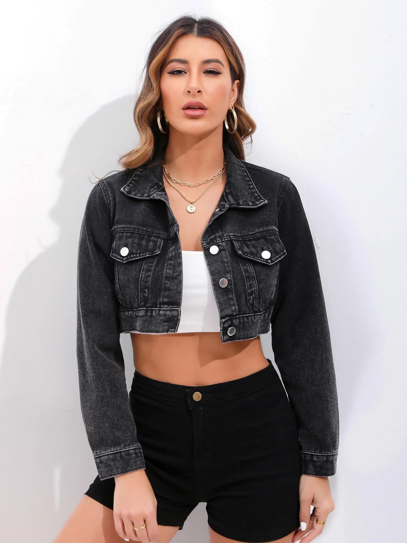 Women's Spring Denim Top with Stylish Lapel and Long Sleeves in Solid Color Individuality High-waisted, Cropped Denim Jacket