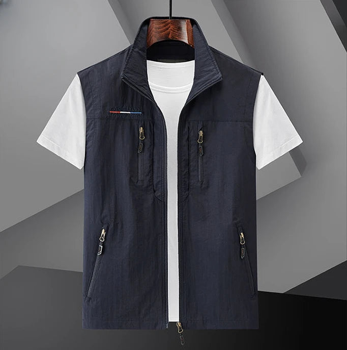 Men's Summer vest 2024 Thin Style Multi Pocket Waterproof Durable Large Size Casual Outdoor Travel Vest Men's Sleeveless Jacket