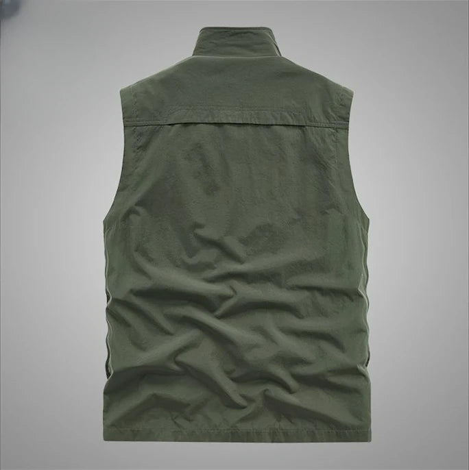 Men's Summer vest 2024 Thin Style Multi Pocket Waterproof Durable Large Size Casual Outdoor Travel Vest Men's Sleeveless Jacket