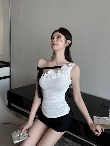 Women Asymmetric Blouse Summer Floral Applique Sleeveless Top Tie Front Design Elegant Night Out Outfit Romantic Date Top