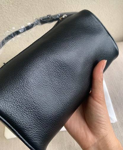 VIELINE Women's Pencil Bag Pillow Bag Genuine Leather Underarm Hobo Bag Day Clutches Ladies Simple Design Mini Purse