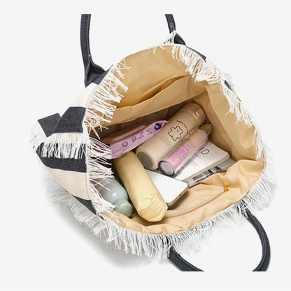 European and American Letters Tassel Canvas Bag Arge Capacity Handbags Travel Women Beach Tote Bag Fashion Casual Shopping Bags