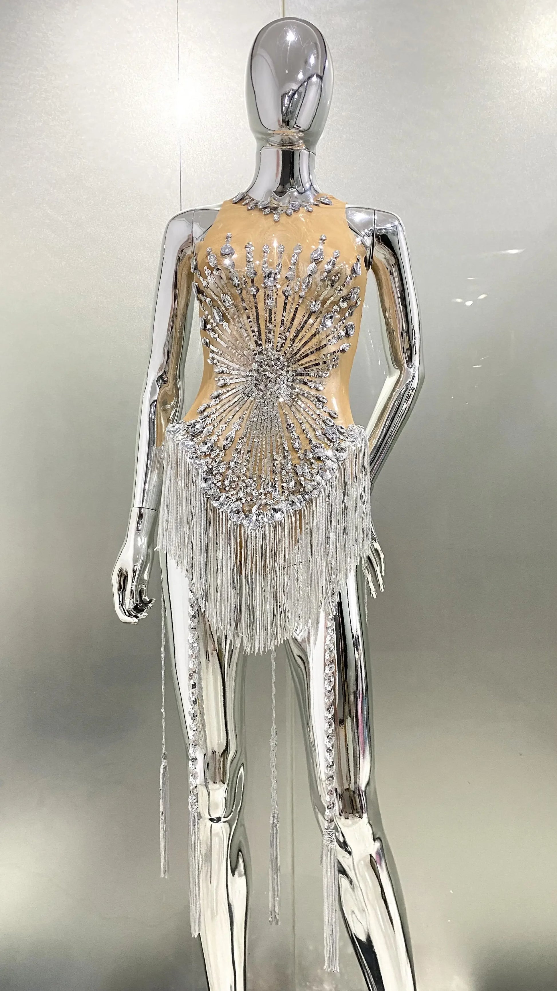 Sliver Sequins Shining Diamonds Long Tassel Sleeveless Mini Dress High Quality Evening Dress Woman Birthday Party Outfit