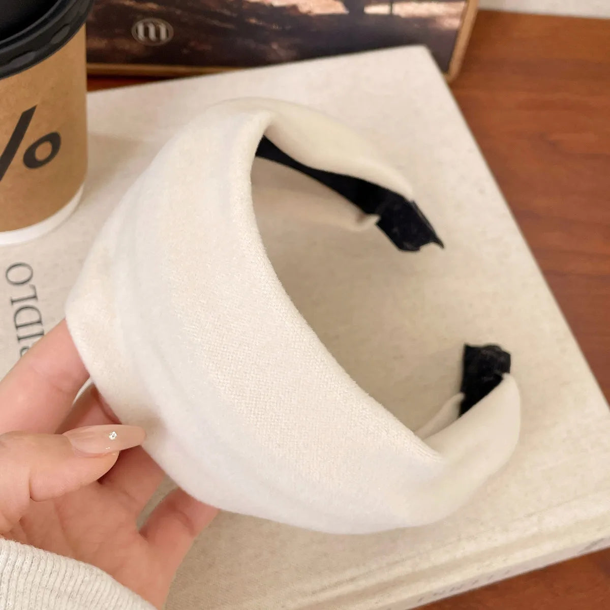 2025 Korea Fashion Elegant Wide Hairbands Headband Women Girls Gift Scrunchie Hair Head Hoop Band Accessories Headdress Headwear beige Wide 6.5cm CHINA