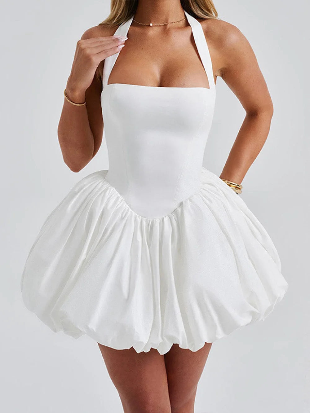 Summer new European and American spicy girl style sexy waist cinching slimming puffy skirt hanging neck tie solid color dress