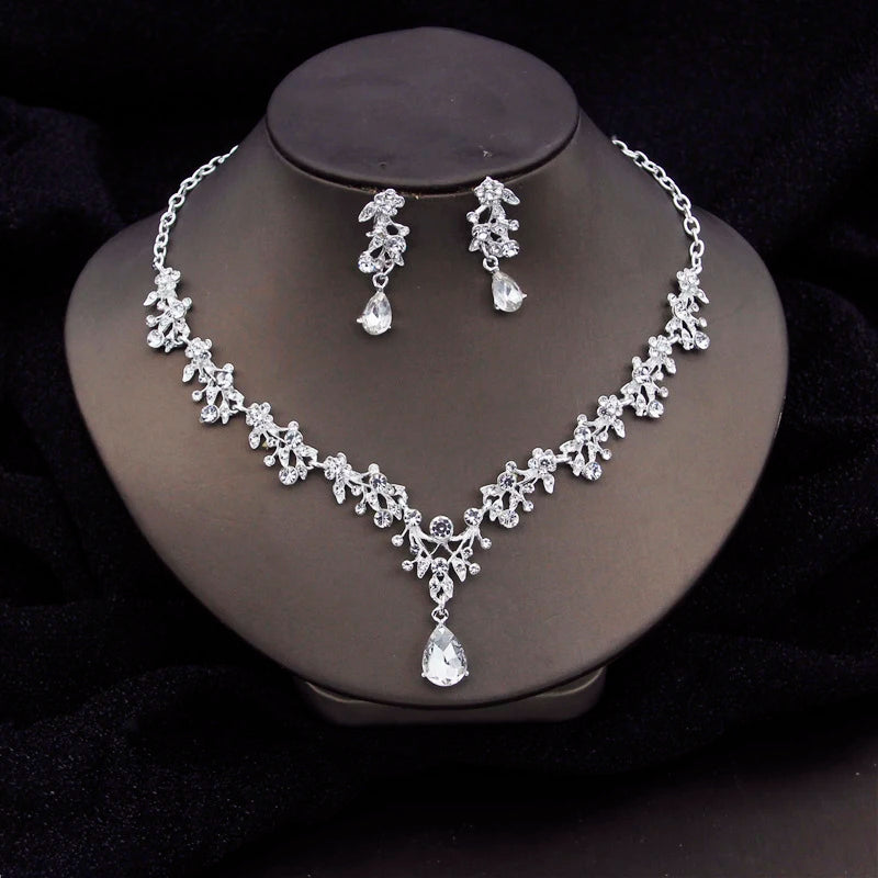 Gorgeous Crystal Fashion Jewelry Sets for Women Luxury Choker Necklace Earrings Prom Wedding Dress Bridal Necklace Sets Silver