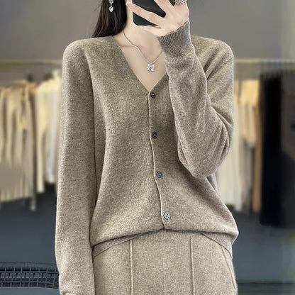 100 Merino Wool Knitted V-neck Sweater Women's Top Loose Korean Version Fashionable Versatile Autumn And Winter Cashmere Sweater WQ015 tuo