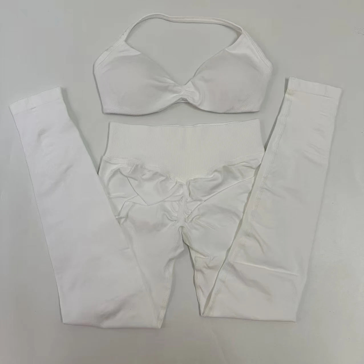 No Logo Seamless Yoga Set Women Workout Scrunch Leggings Set Strappy Halter Sports Bra Fitness Gym Clothing Workout Set 2 Pieces Badiee Stylez