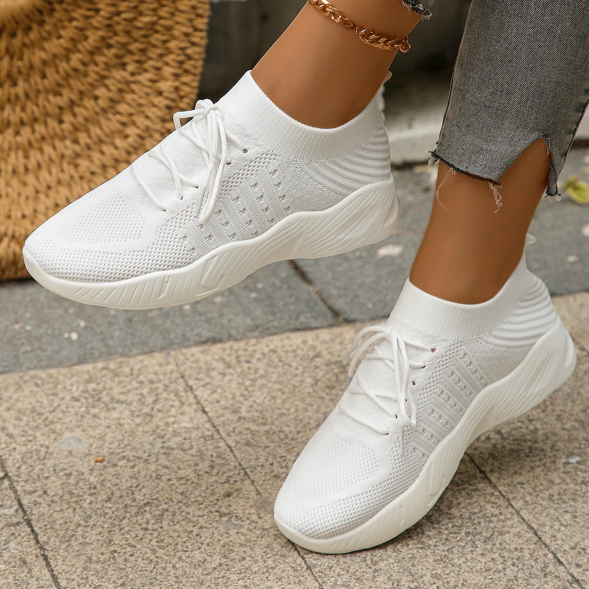 Women's Comfortable Breathable Knitted Sneakers Plus Size Low Cut Flat Casual Sports Shoes for Women 2024 Spring New Arrivals