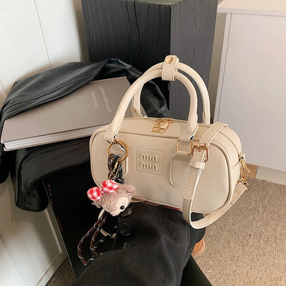 Luxury high-end designer portable bowling bag female 2025 new autumn and winter fashion all-match messenger bag small square bag Off-white CHINA