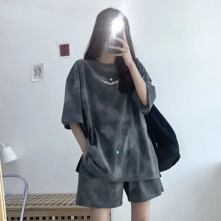 Women Summer 2024 New Fashion Cool Tie Dye Two-Piece Set Leisure And Comfortable Loose Elastic Waist Shorts Set