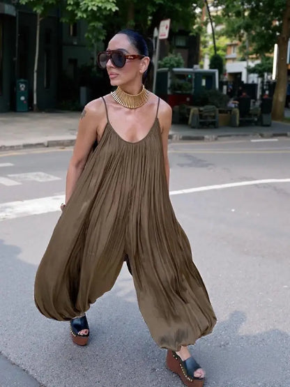 Fashion Solid Pleated Jumpsuit Women Chic Sleeveless U Neck Backless Loose Vacation Pants Set 2025 Summer Holiday Street Outfit