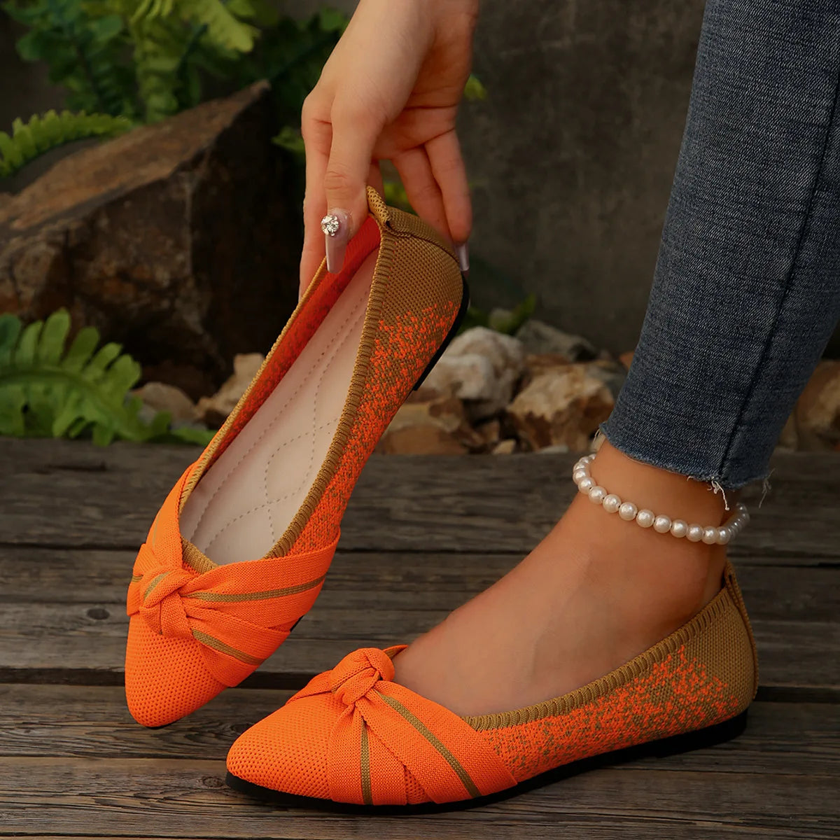 2025 Spring Autumn Pointed Bow Flat Shoes Women's Fashion Lightweight Comfortable Casual Shoes Large Size Women Loafers