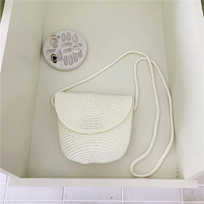 Flip children's Bag Cute Grass Woven Handbag Little Girl Crossbody Fashion Cute Zero Wallet Summer Beach Shoulder Bags